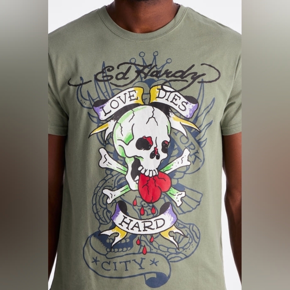Ed Hardy Love Dies Hard Short Sleeve Tee - Picture 3 of 6